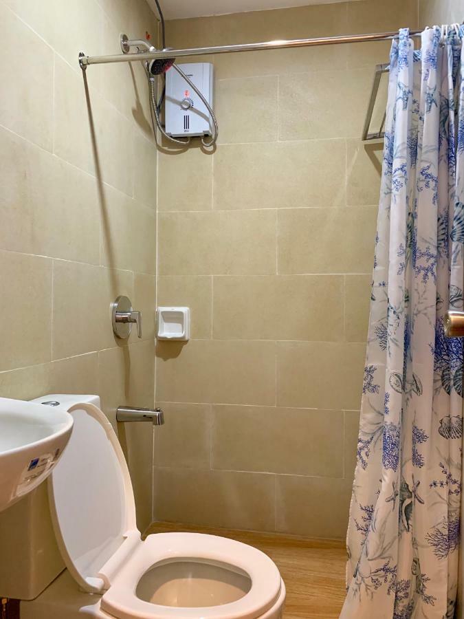 Davao Persimmon Suites Eksteriør billede