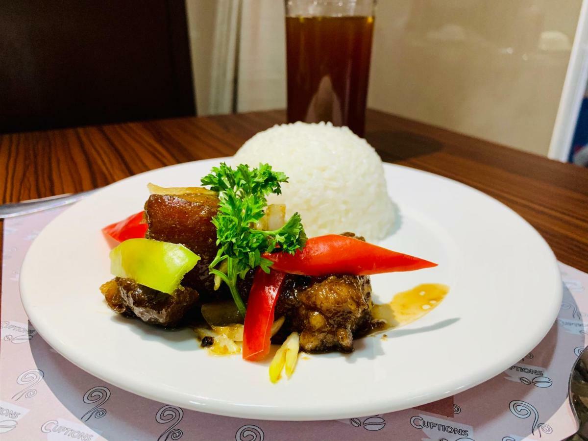 Davao Persimmon Suites Eksteriør billede