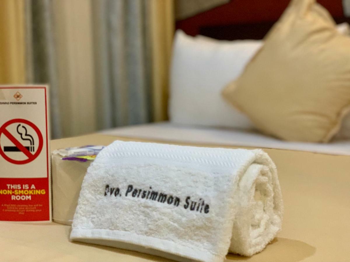 Davao Persimmon Suites Eksteriør billede